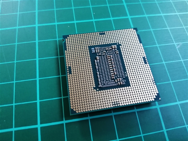 Intel i9-9900KƷǰհС