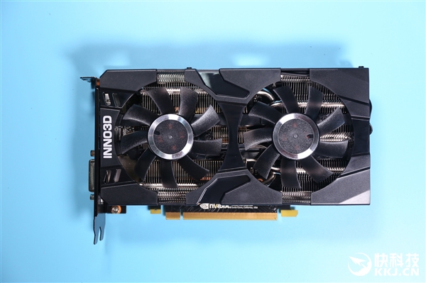 RTX 2070ͼͣ˫ȶС