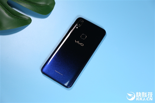 vivo Z3ҹڿͼͣ1598Ԫֵ