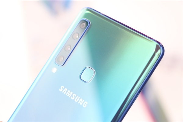 Galaxy A9sӳ 3499Ԫ