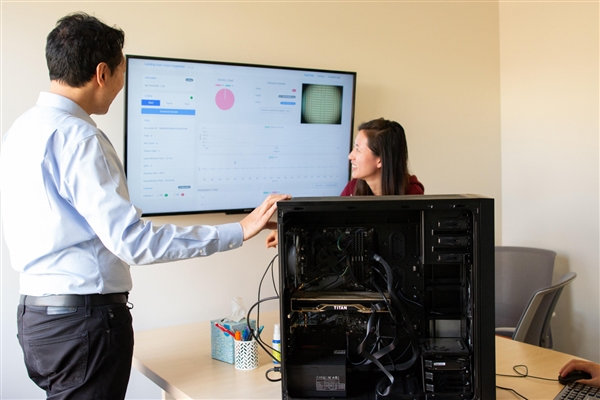 NVIDIA RTX TITANԿع⣺̿Ų