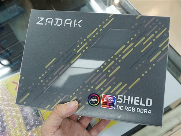 7850ԪZADAK˫ڴձУ32GB