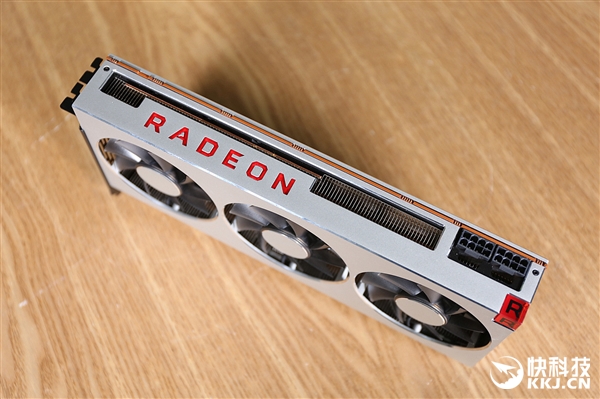 ȫ׿7nmϷAMD Radeon VIIԿͼ