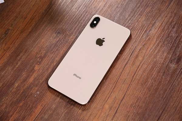 Ŷӹ˵iPhone XS˫ʵװ δ