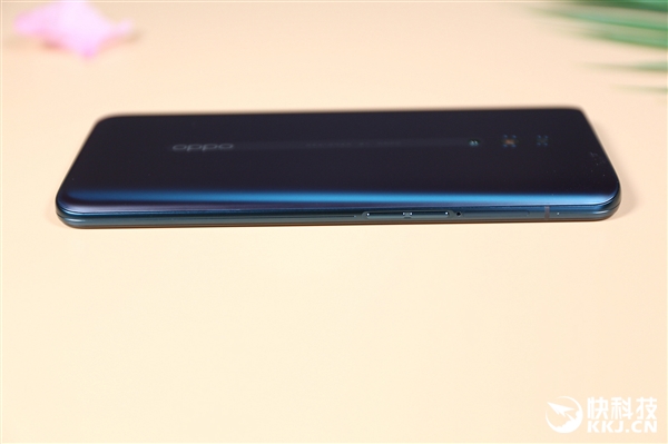 ȫ+ǰ OPPO Reno׼濪ͼ