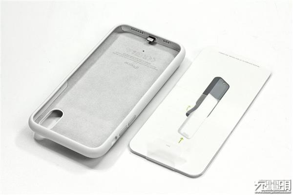ⱨ棺iPhone XS Smart Battery CaseܵؿǣA2070