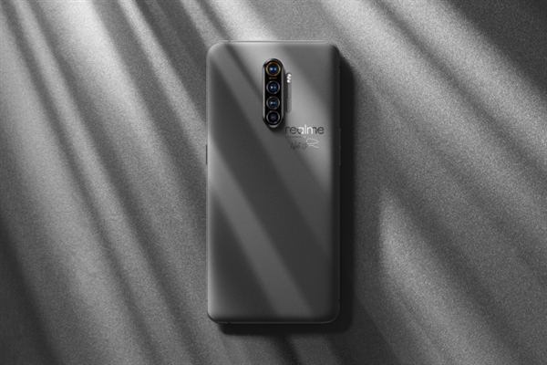 realme X2 ProʦˮԤԼֱ˲ٵ 3199Ԫ