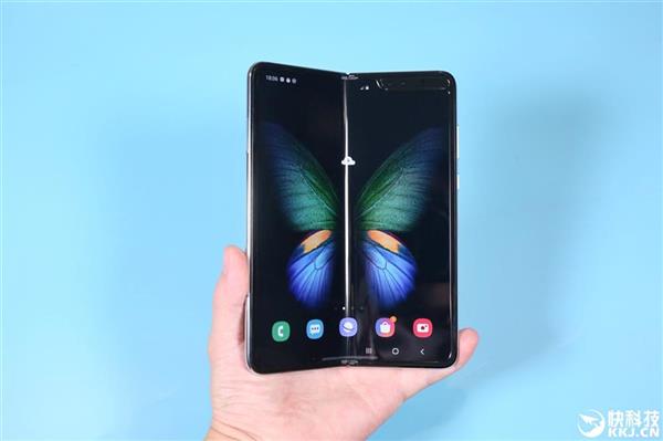 15999Ԫ۵콢Galaxy Fold׷5