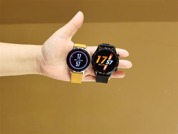 ΪWATCH GT2ɫϮůʱѡ µƷ