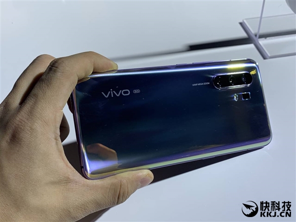 vivo X30 5Gֳֻ飺С׼+ȫ㾪