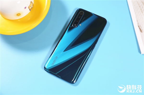 120Hzӳ realme X50 5Gͼ