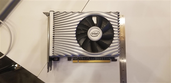 Intel DG1Կ1080PǼʻס30֡