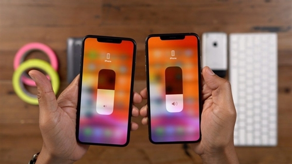 ZEALER iPhone 11ϵ⣺Աǰ ȫ