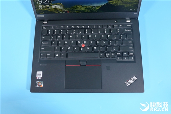 8R7+100%ɫ ThinkPad X13ͼ