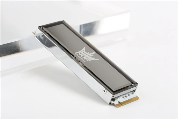 ӰһPCIe 4.0 SSDȡ7GB/s