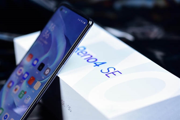 OPPO Reno4 SEֲֺݣ169g СĴָ