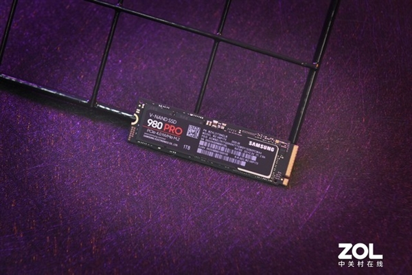 ۷ 980 PRO PCIe 4.0̬Ӳ