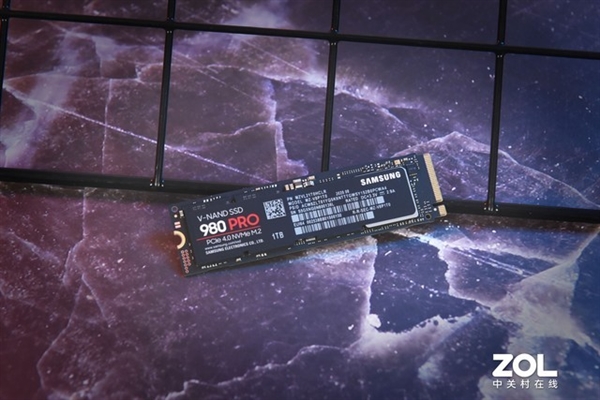 ۷ 980 PRO PCIe 4.0̬Ӳ