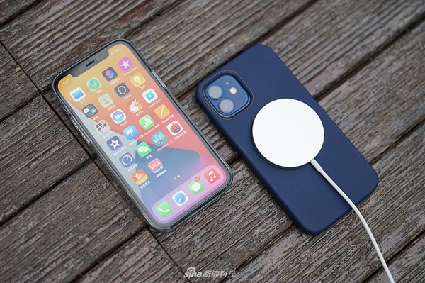 iPhone 12ɫ߼iPhone 12 Proɫͼ