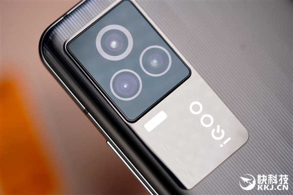 888+120W䣡iQOO 7ھ濪ͼ