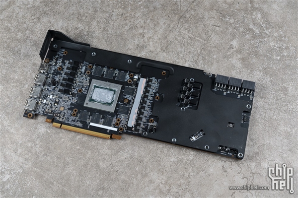 һڵԿAMD RX 5900 XT֣ƽRX 6800 XT