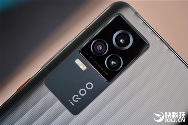 888+120W䣡iQOO 7ھ濪ͼ