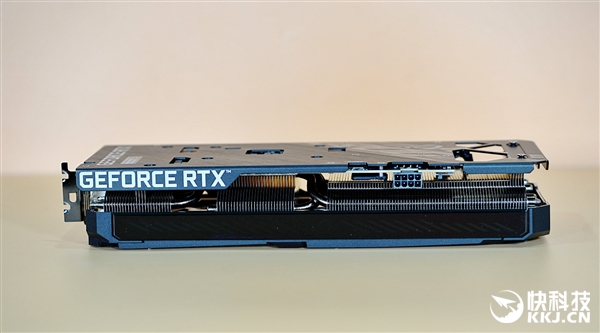 用料很扎实 华硕ROG STRIX RTX3060 GAMING开箱图赏