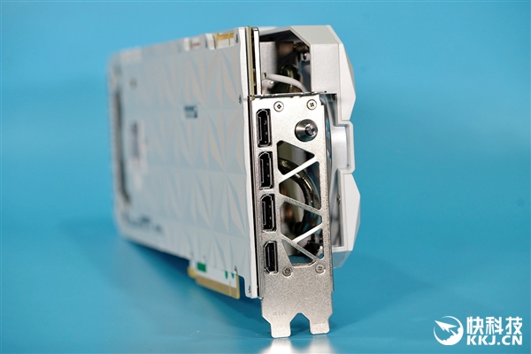 2.1ԪϷޣӰRTX 3090 HOF Extremeͼ