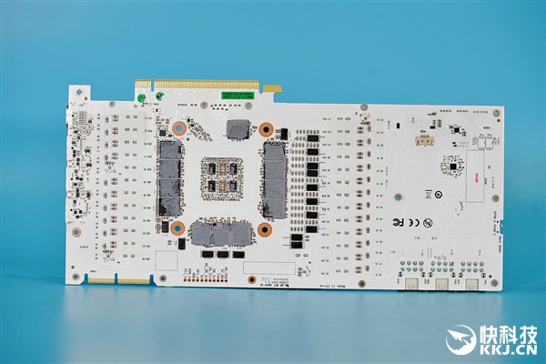 2.1ԪϷޣӰRTX 3090 HOF Extremeͼ