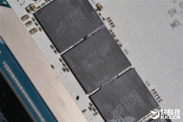 2.1ԪϷޣӰRTX 3090 HOF Extremeͼ