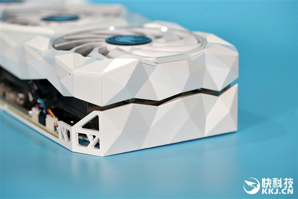 2.1ԪϷޣӰRTX 3090 HOF Extremeͼ