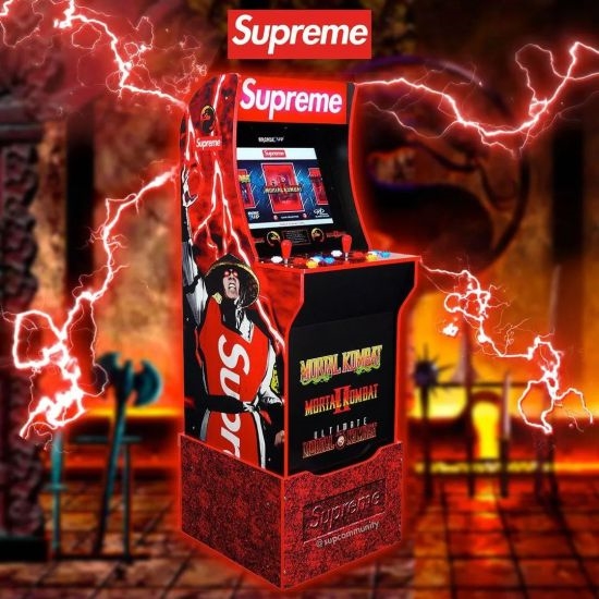 �ֿ��������ζ�ɹ������������������Supreme�ֻ�