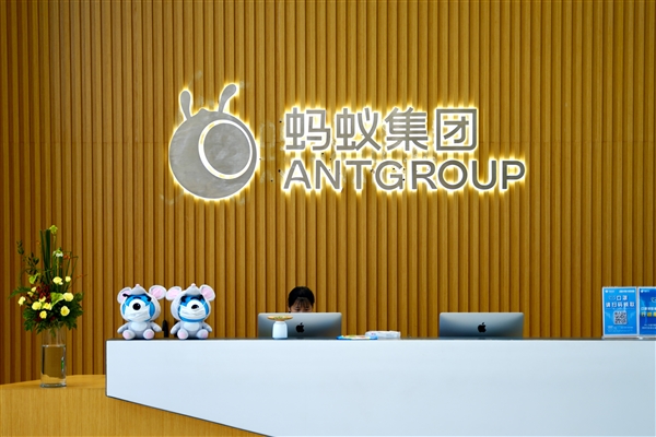 ���ϼ��ţ�����δ�����˷Ŵ�������������Ⱥ�岻�����