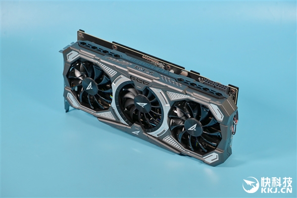 ʷǰ8ȹܣ̩RTX 3070 PGF OCͼ