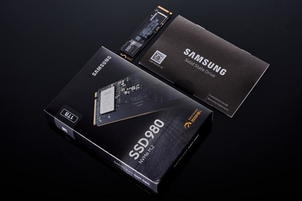 ׸еӲ̣980 SSD֣ǧԪڴɱ