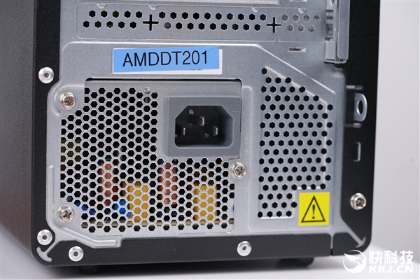 AMD4000칫M540ͼ