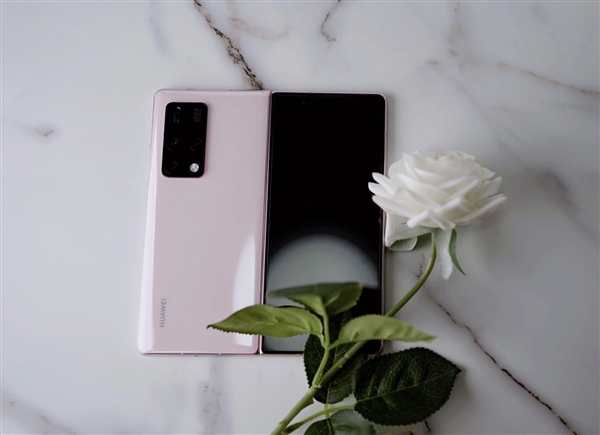 �޷����ܣ���ΪMate X2��ɫ������˭˵Ӳ�˿Ƽ���������