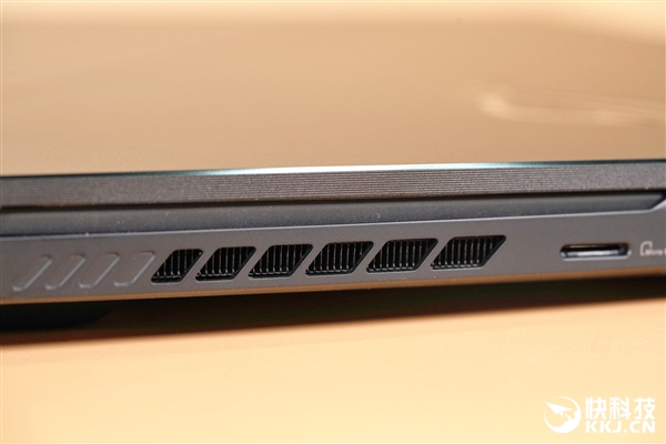 49999Ԫ������Ϸ����ROG����5˫��ͼ��