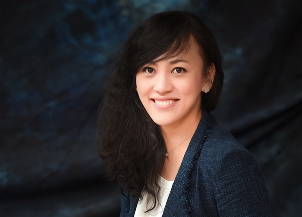 �й�����Ӱ�����̽�ľ���������ε������ŵ�һ