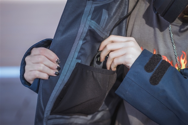 ֱзСļײUPPERVOID CӲǻܷ