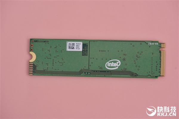 144QLCӳ֣Intel 670p SSDͼ