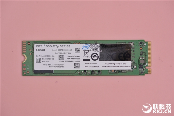 144QLCӳ֣Intel 670p SSDͼ