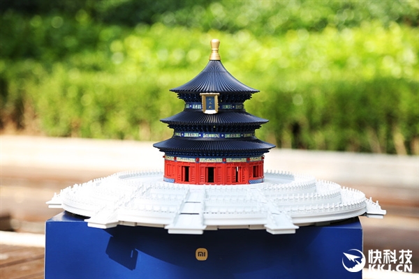 ̫���ˣ�С���ڳ���̳��ľͼ�ͣ��̽𱦶� ���ߺ���