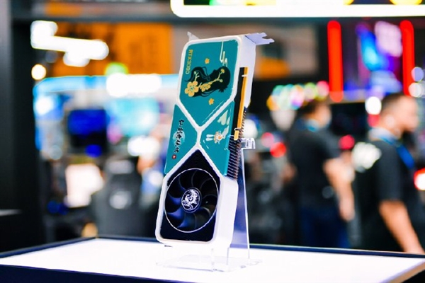 NVIDIA��������7���ⶨ�ư�RTX 3080�Կ�����������