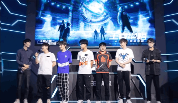 马化腾的2万不好赚!绝悟AI稳如猛虎 人类王者被虐成狗