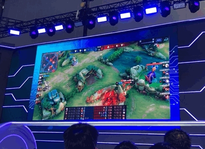 马化腾的2万不好赚!绝悟AI稳如猛虎 人类王者被虐成狗