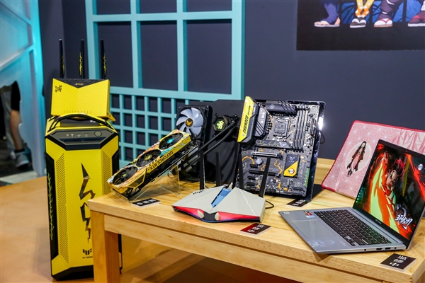 ��˶����֮�С��ߴ��������ࣺRO����ѩ��ս������COSer����