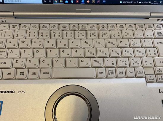 ����ɹ��Ů������ĵ��� �����ֳ���ֱҪץ��