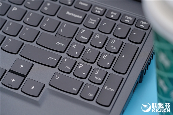 AMD R7 5800Hӳ֣2021R7000PϷͼ