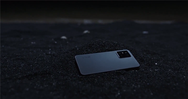 8GB�ڴ����12GB vivo S10֧��27��Ӧ���л�